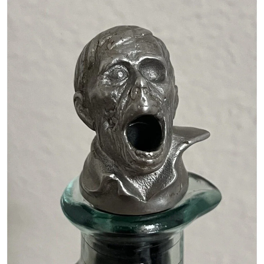 Menagerie Wine Pour Spout - Zombie Head Stainless Steel Aerator
